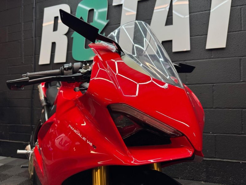 DUCATI PANIGALE V4S