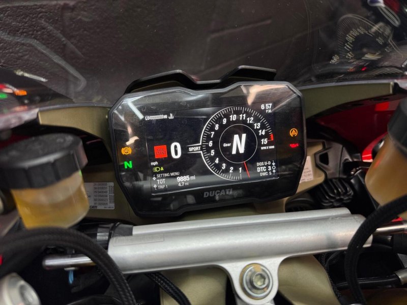 DUCATI PANIGALE V4S