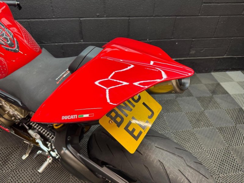 DUCATI PANIGALE V4S
