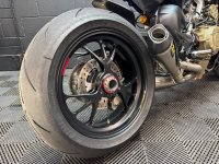 DUCATI STREETFIGHTER V4S