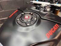 DUCATI STREETFIGHTER V4S