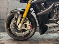 DUCATI STREETFIGHTER V4S