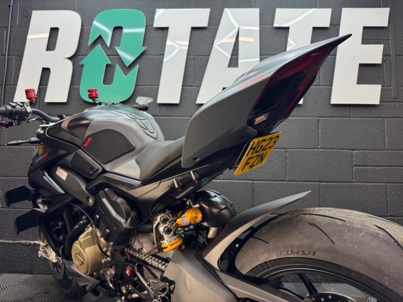 DUCATI STREETFIGHTER V4S