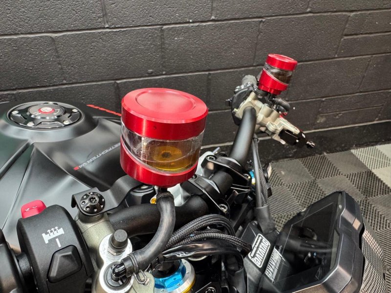 DUCATI STREETFIGHTER V4S