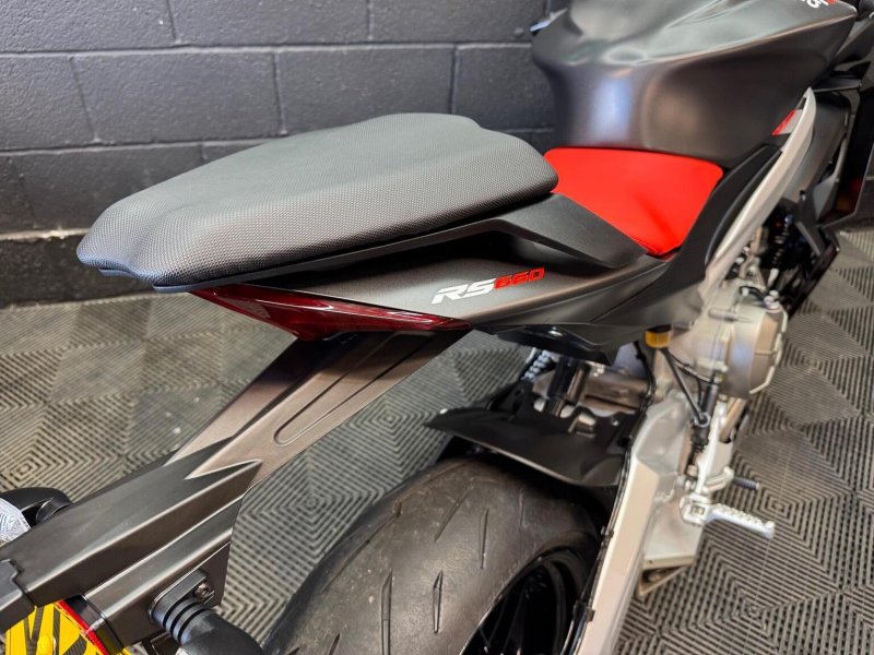 APRILIA RS