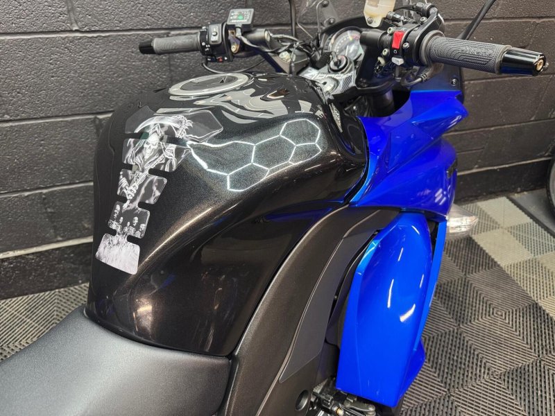 KAWASAKI Z1000