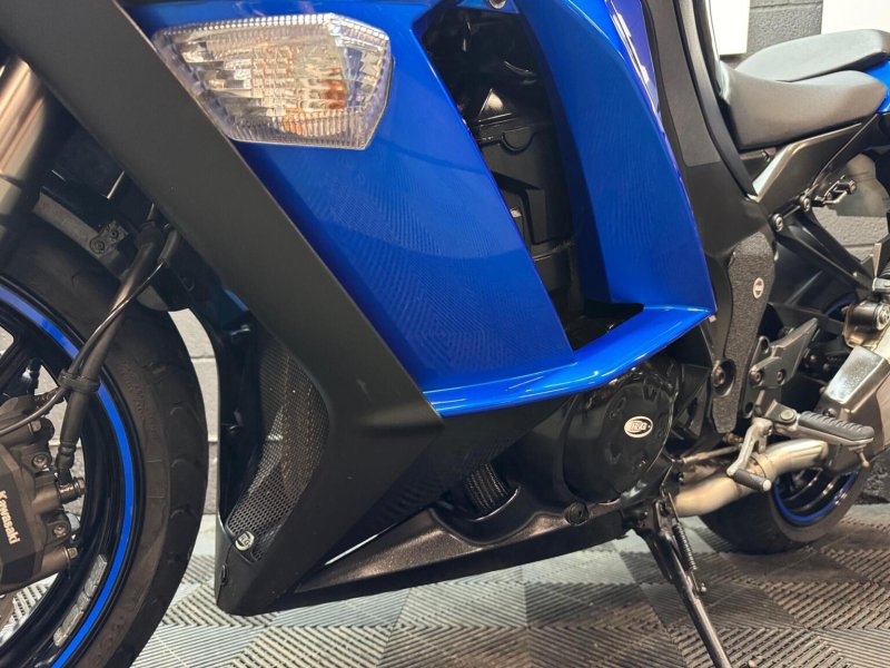 KAWASAKI Z1000