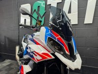 BMW M1000XR