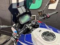 BMW M1000XR