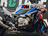 BMW M1000XR