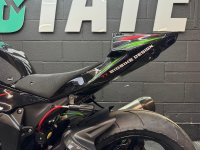 KAWASAKI NINJA ZX-6R