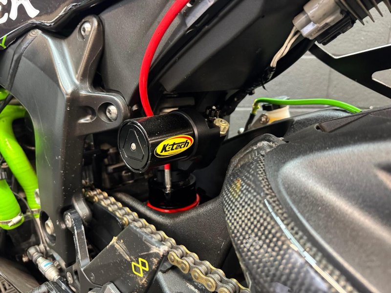 KAWASAKI NINJA ZX-6R