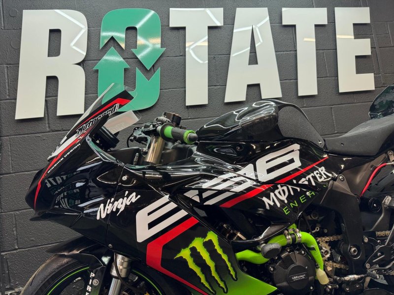 KAWASAKI NINJA ZX-6R