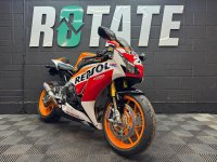 HONDA CBR1000RR Fireblade