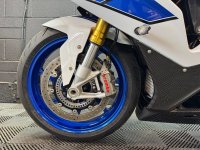 BMW HP4