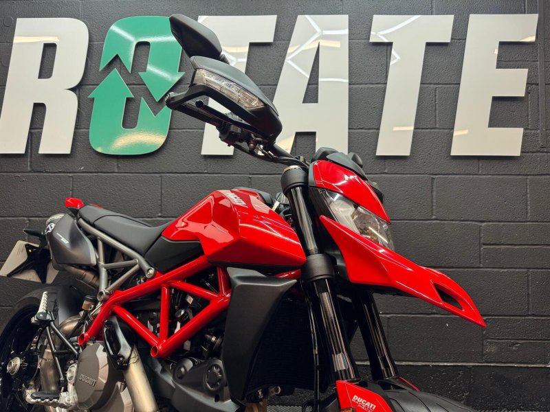 DUCATI Hypermotard