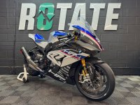 BMW HP4