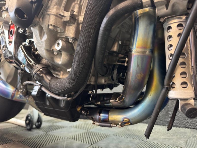 BMW HP4