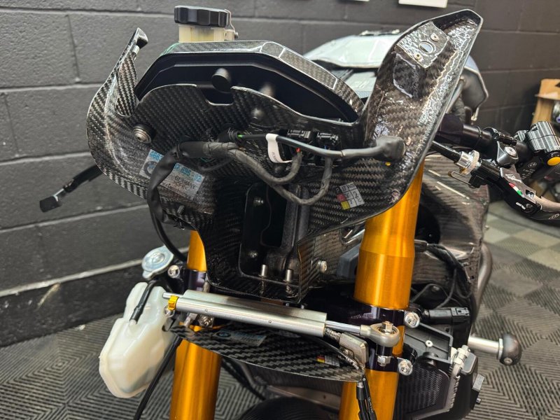BMW HP4