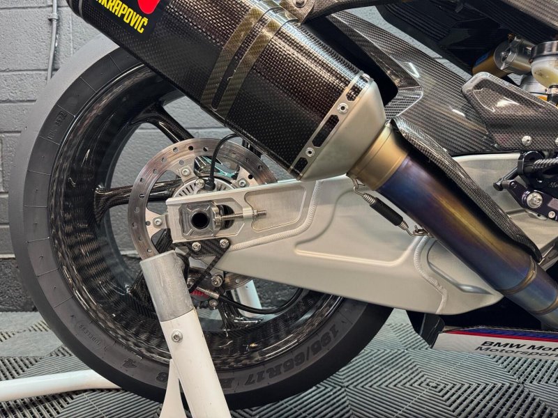 BMW HP4