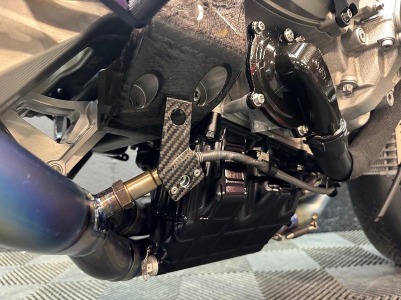 BMW HP4